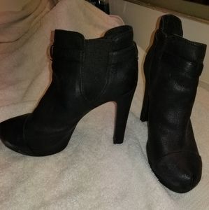 Black boots with 4inch heel